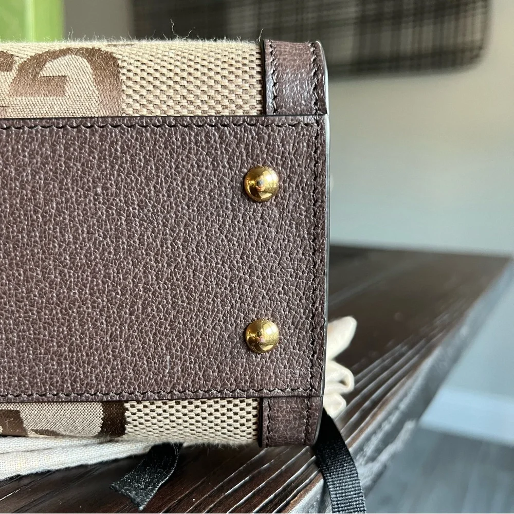 Gucci Beige and Brown Monogram Tote - Picture 12 of 16
